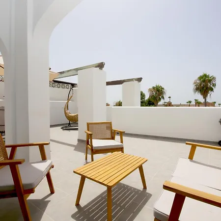 West Townhouse Cecilia Holiday home