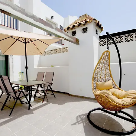 West Townhouse Cecilia Holiday home *